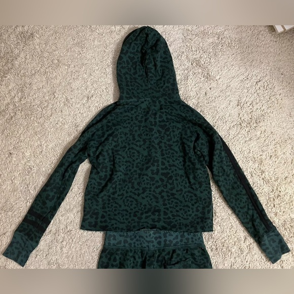 PHILANTHROPY green cheetah print sweatshirt top sweat pants XS 2 pc outfit - Picture 10 of 10